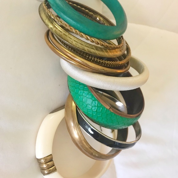 Bangles/Bracelets - Picture 2 of 2